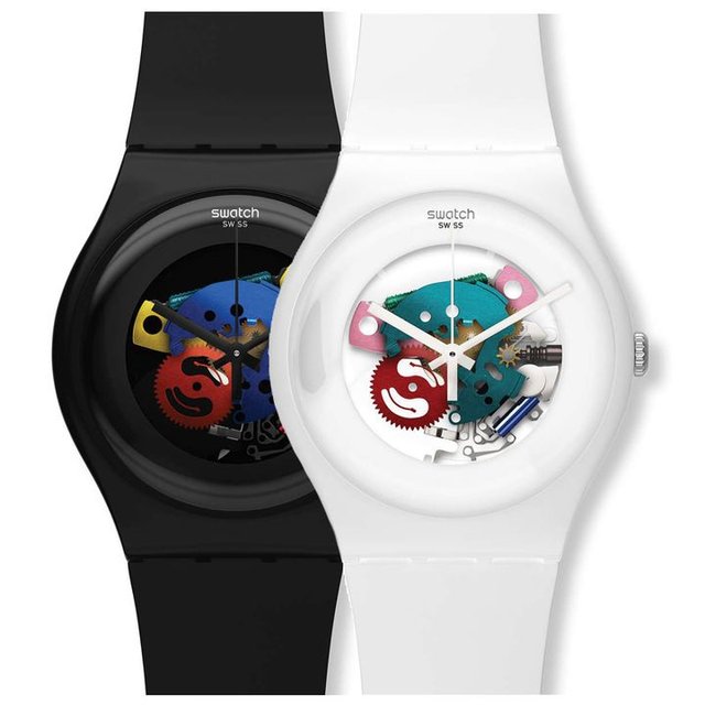 swatch这款炫彩透视手表,独特的透视设计,加上色彩丰富的表盘表带青春
